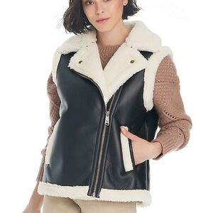 NWT Women's KOOLABURRA by UGG Sherpa Vest
